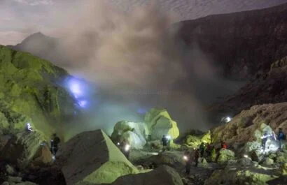 ijen crater tour from bali