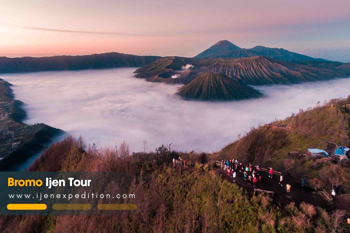 Bromo Ijen Tour from Surabaya 3 days private tour with Mount Bromo sunrise