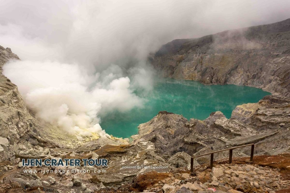 Ijen Crater Tour From Bali