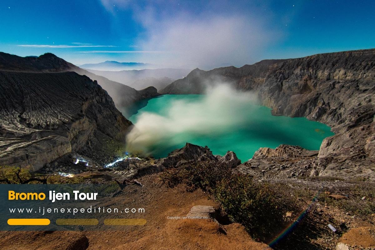 Private Bromo Ijen tour with jeep and professional local driver