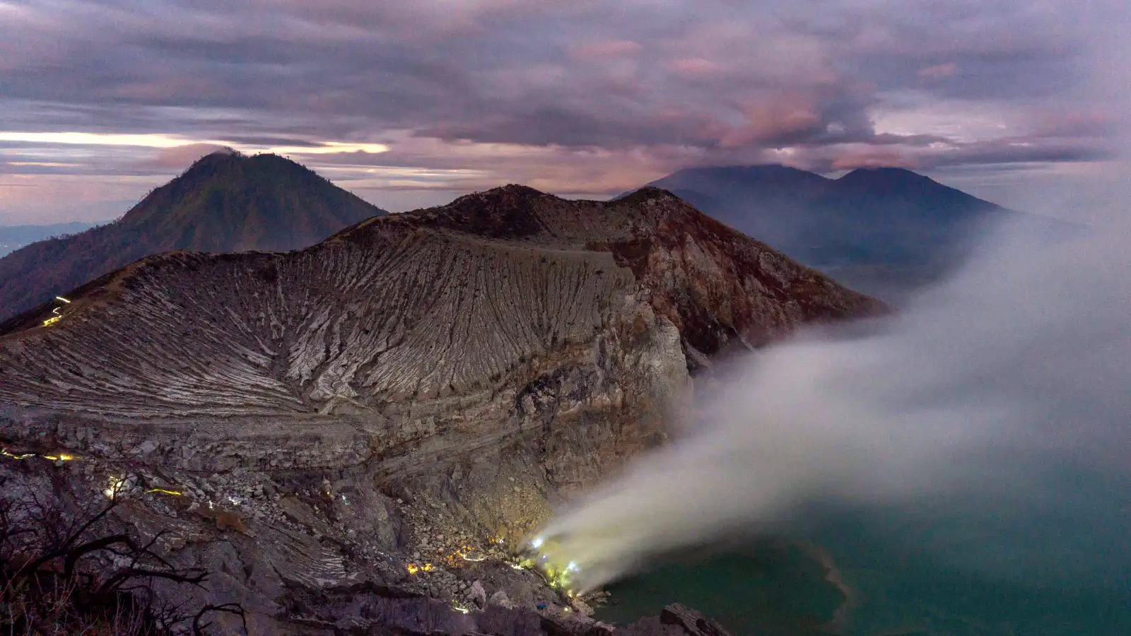Ijen Tour from Surabaya